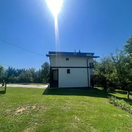 Villa Hillside *